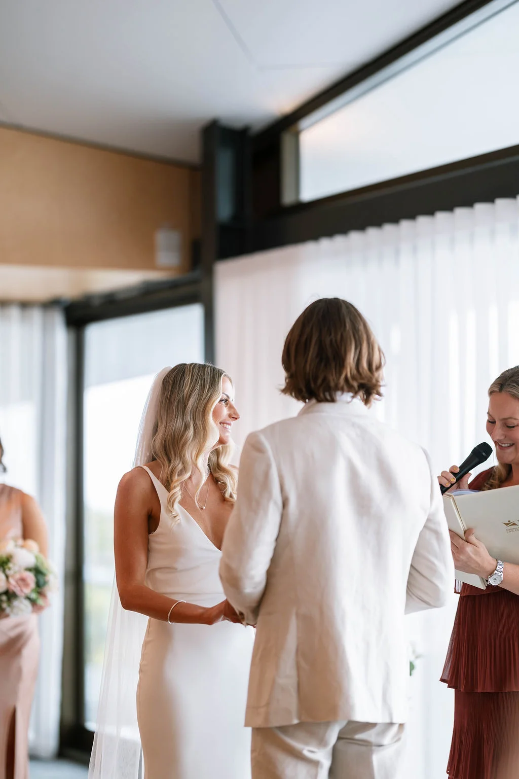 Amanda-Jensen-Weddings-Sunshine-Coast-marriage-celebrant-musician-MC-DJ-photo-Black-Ochre-Photography