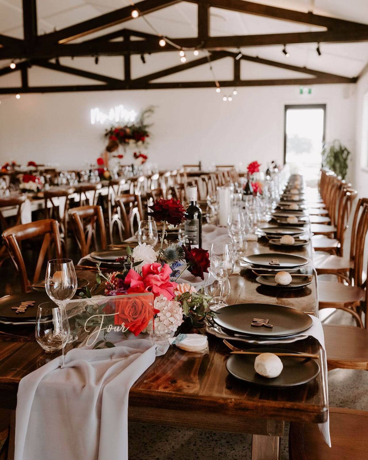 Best-rustic-country-wedding-venues-in-australia-BoxGrove-NSW-photo-Gillian-Keough-Photography