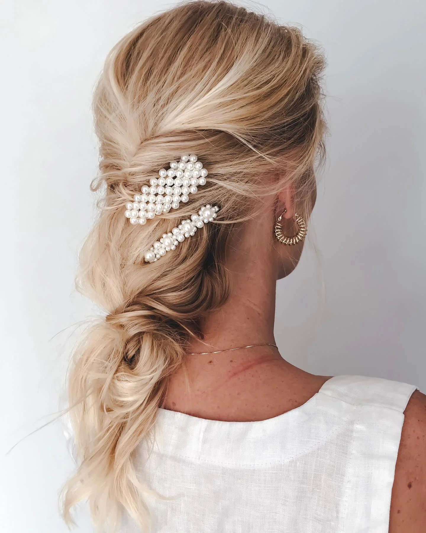 Best-wedding-updo-hairstyles-braid-Airlie-and-Co