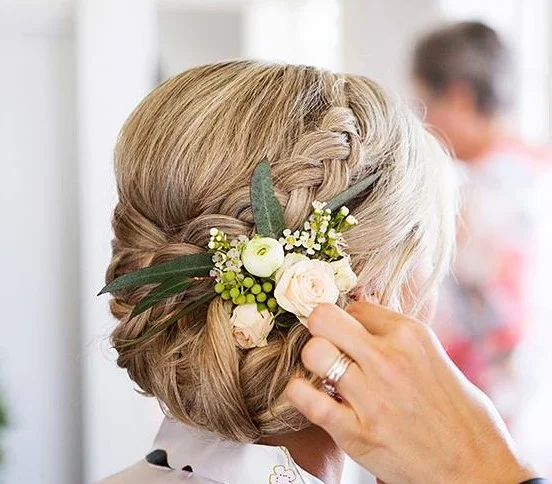 Best-wedding-updo-hairstyles-braid-Evalyn-Parsons-photo-Jennifer-Oliphant-Photographer1