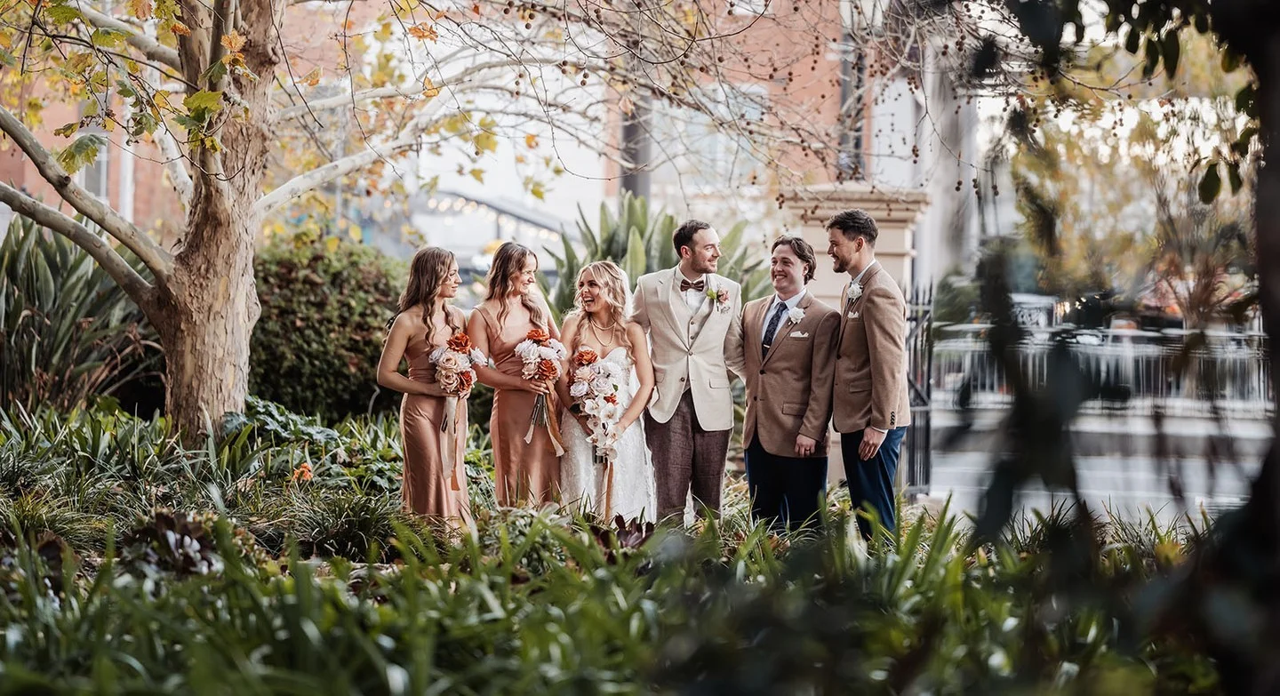 Neutral-wedding-ideas-inspiration-venue-Ayers-House-photo-Sven-Studios-Adelaide