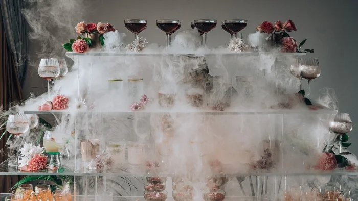 Red-wedding-ideas-inspiration-cocktail-buffet-Shakers-On-Wheels-melbourne