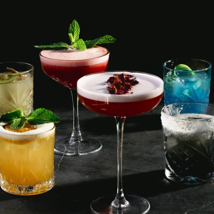 Shakers-On-Wheels-mobile-bar-wedding-beverage-catering-Melbourne