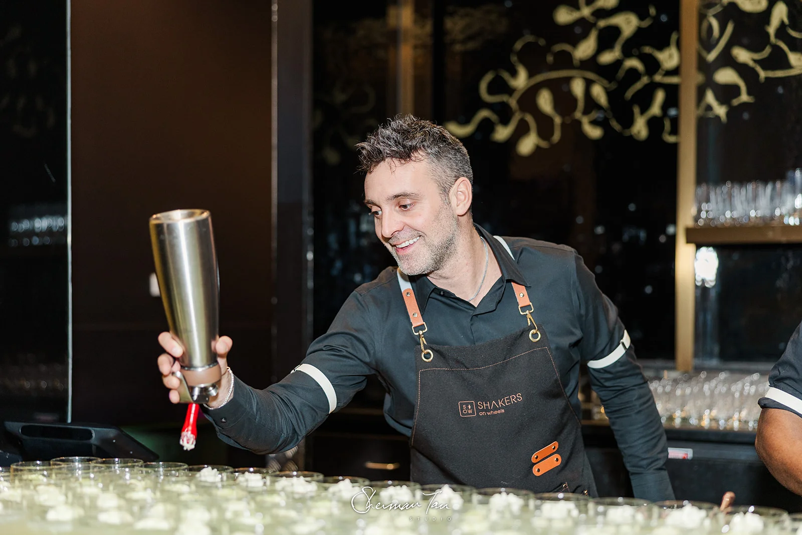 Shakers-On-Wheels-mobile-bar-wedding-beverage-catering-Melbourne-photo-ShermanTanStudio