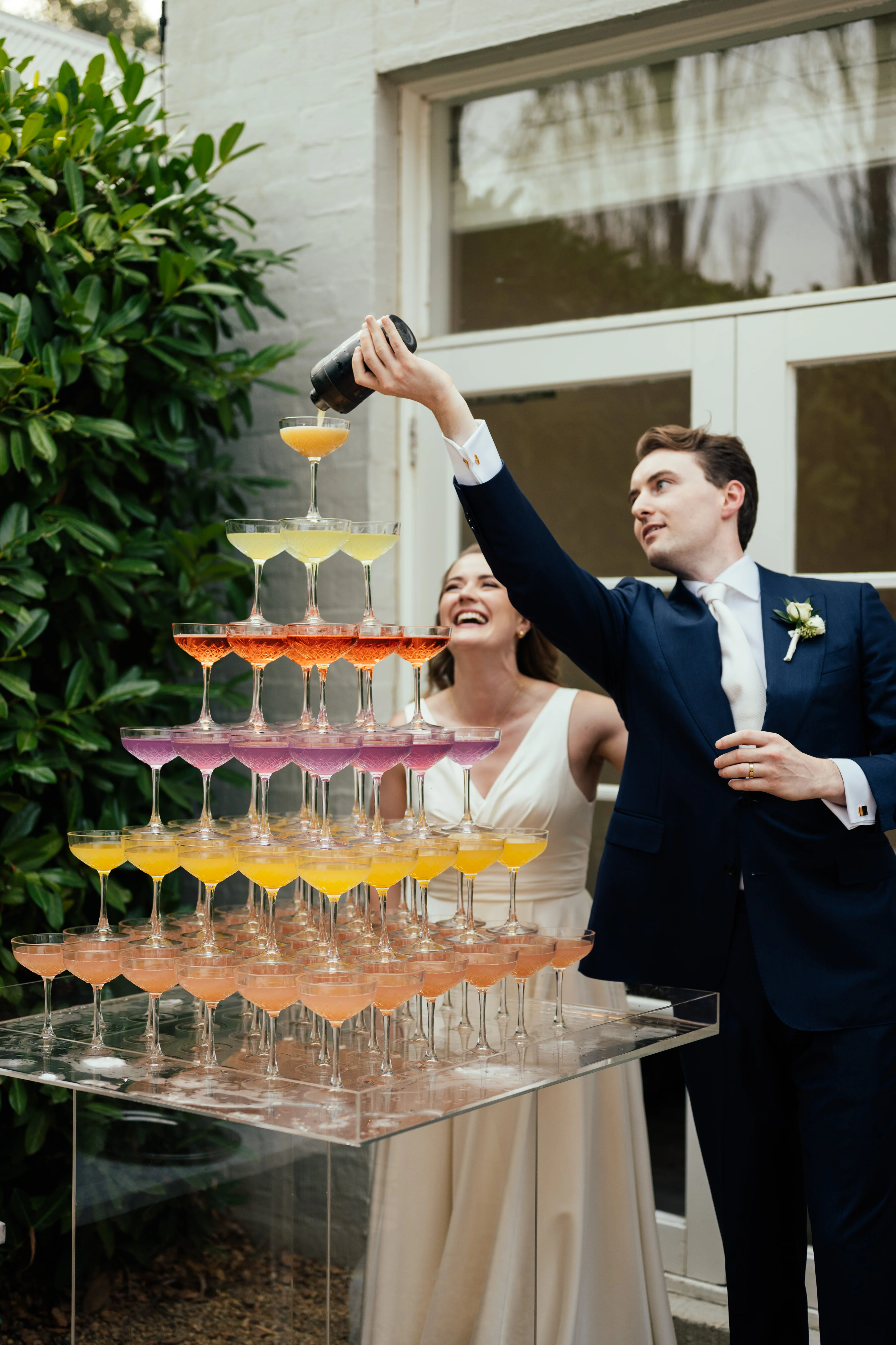 Shakers-On-Wheels-mobile-bar-wedding-beverage-catering-Melbourne