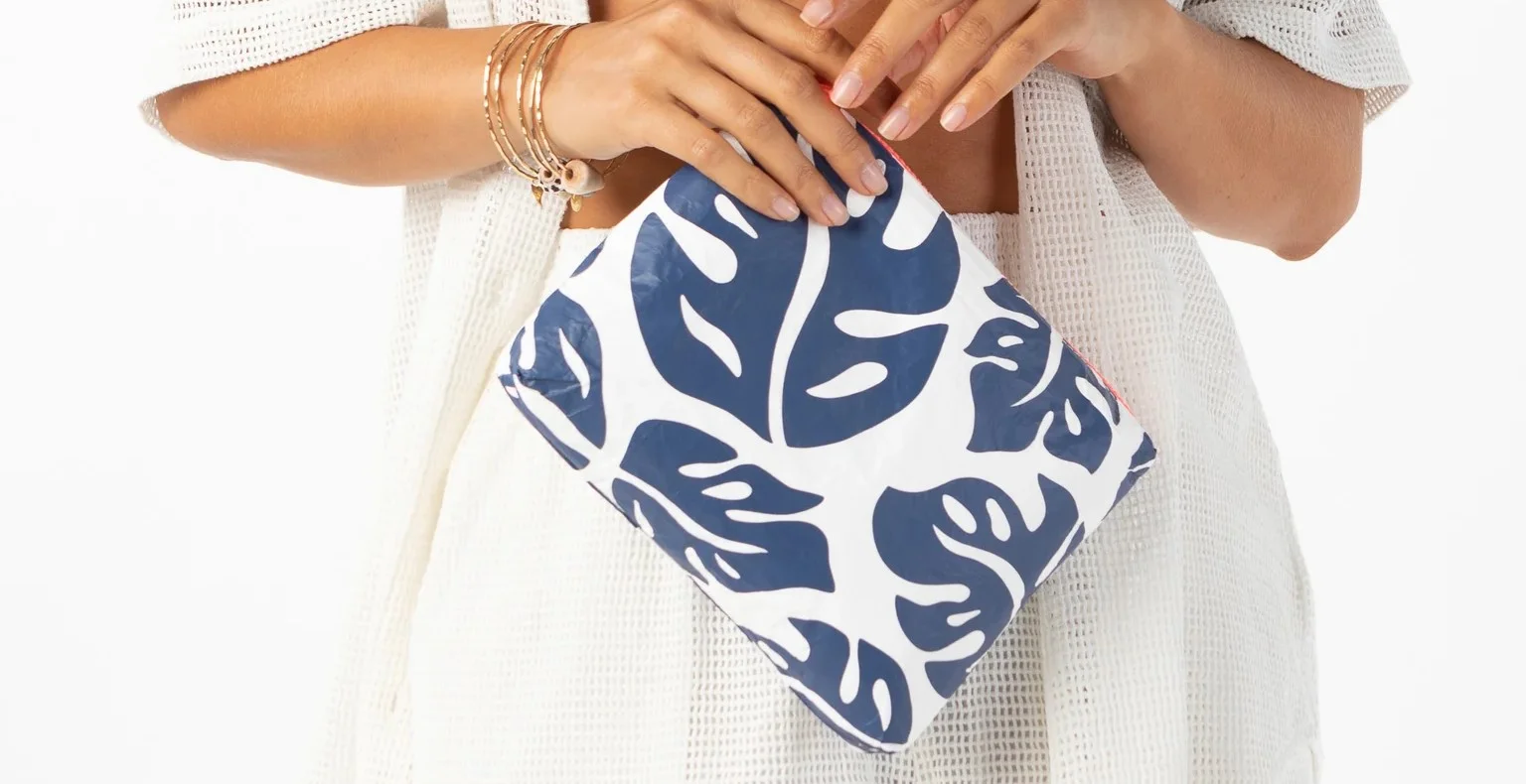 Something-Blue-for-wedding-ideas-inspiration-Pineapple-Traders-Aloha Collection-clutch-purse