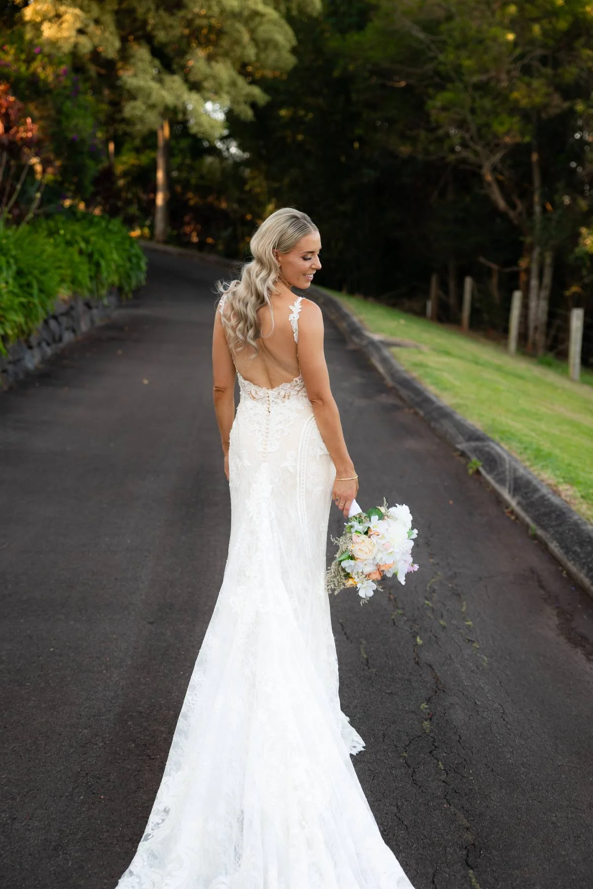 The-Lux-Look-wedding-hair-and-bridal-make-up-Brisbane-photo-Abby-Rose-Photography