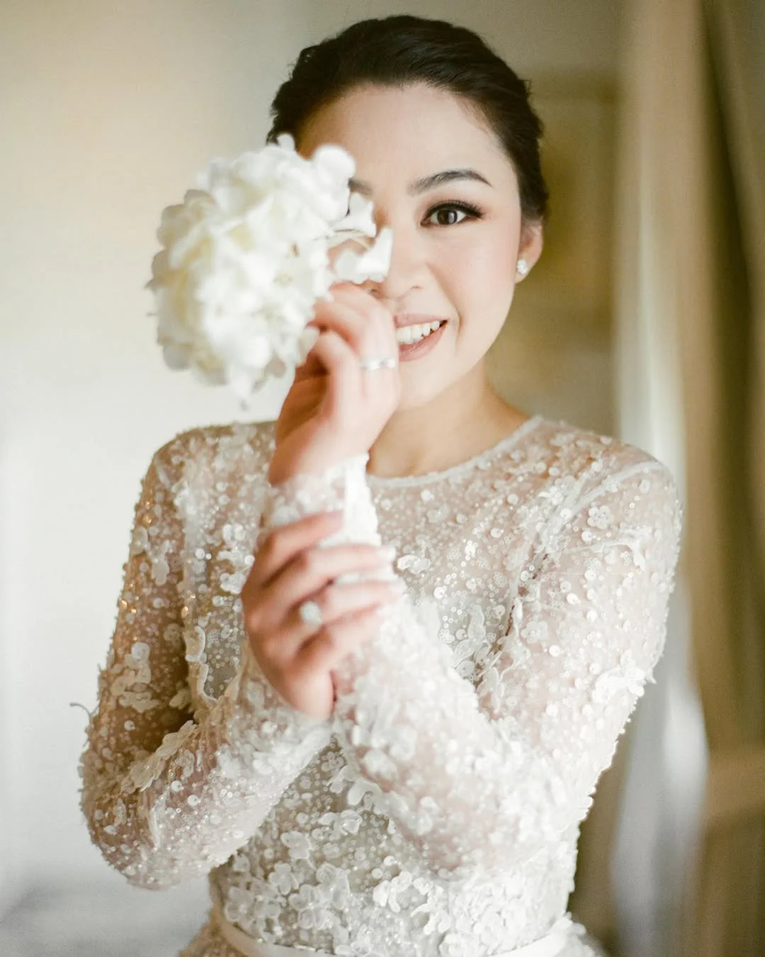 best-bridal-make-up-artists-Victoria-2025-ABIA-Awards-Marlene-Neysa-Makeup-photo-@ameliasoegijonophoto