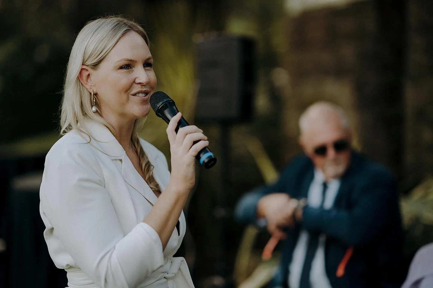 best-marriage-celebrant-nsw-Claire-Belford-Marriage-Celebrant