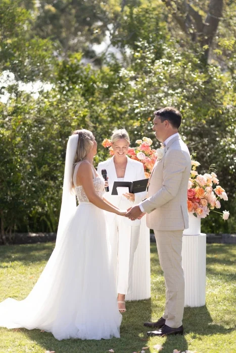 best-marriage-celebrants-NSW-2025-ABIA-Awards-Claire-Belford-Marriage-Celebrant-photo-@sophiedayphoto