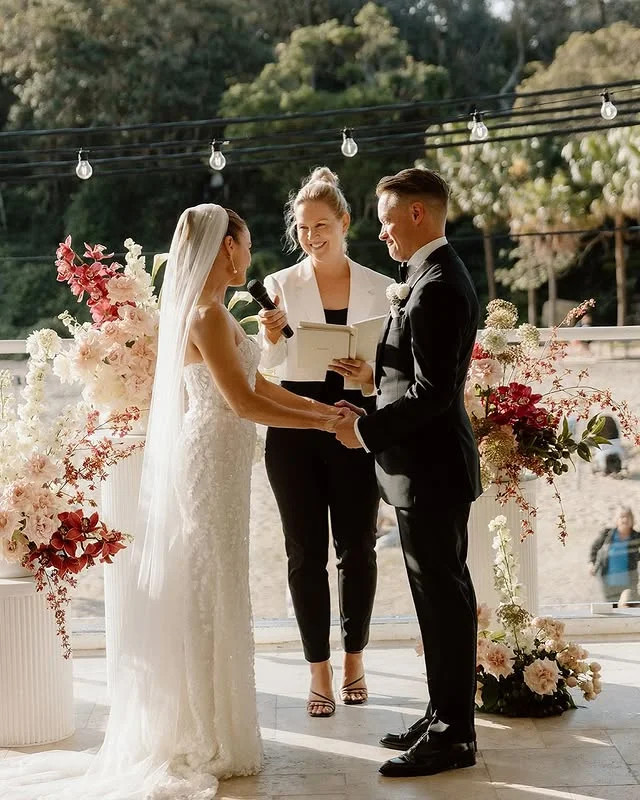 best-marriage-celebrants-NSW-2025-ABIA-Awards-Claire-Belford-Marriage-Celebrant-photo-@sophiethompsonweddings