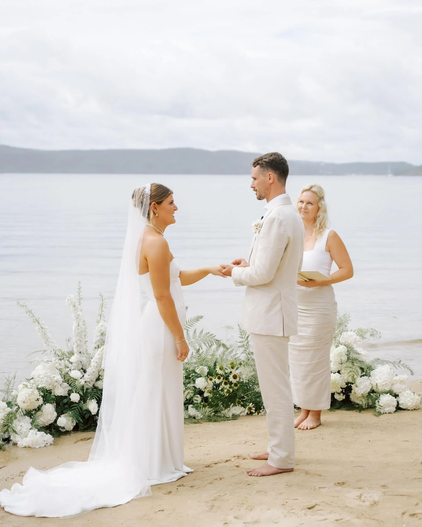 best-marriage-celebrants-NSW-2025-ABIA-Awards-Claire-Belford-Marriage-Celebrant-photo-@storytellersweddingco