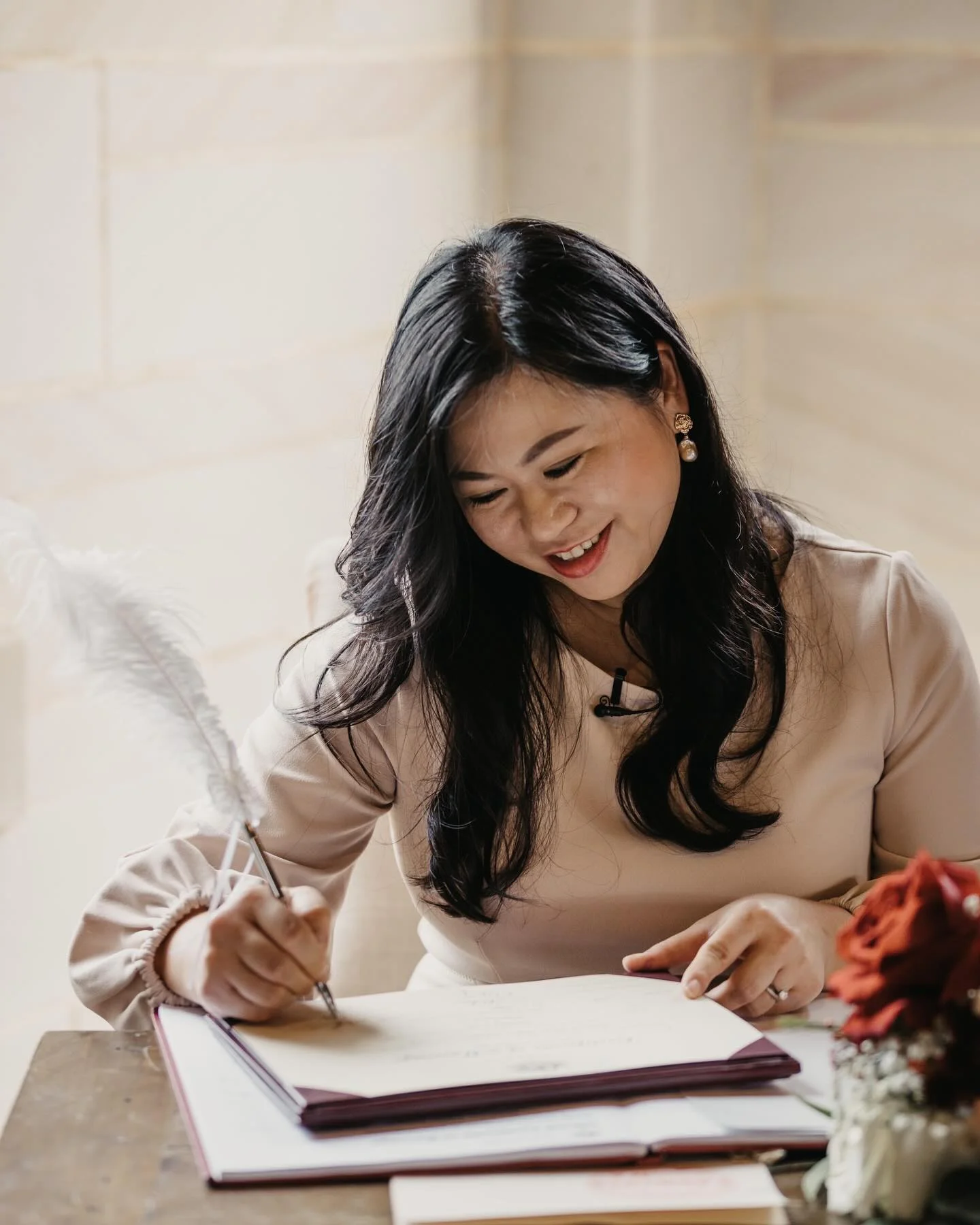 best-marriage-celebrants-NSW-2025-ABIA-Awards-Patricia-Ma-Celebrant-photo-@mrhendrixphotography