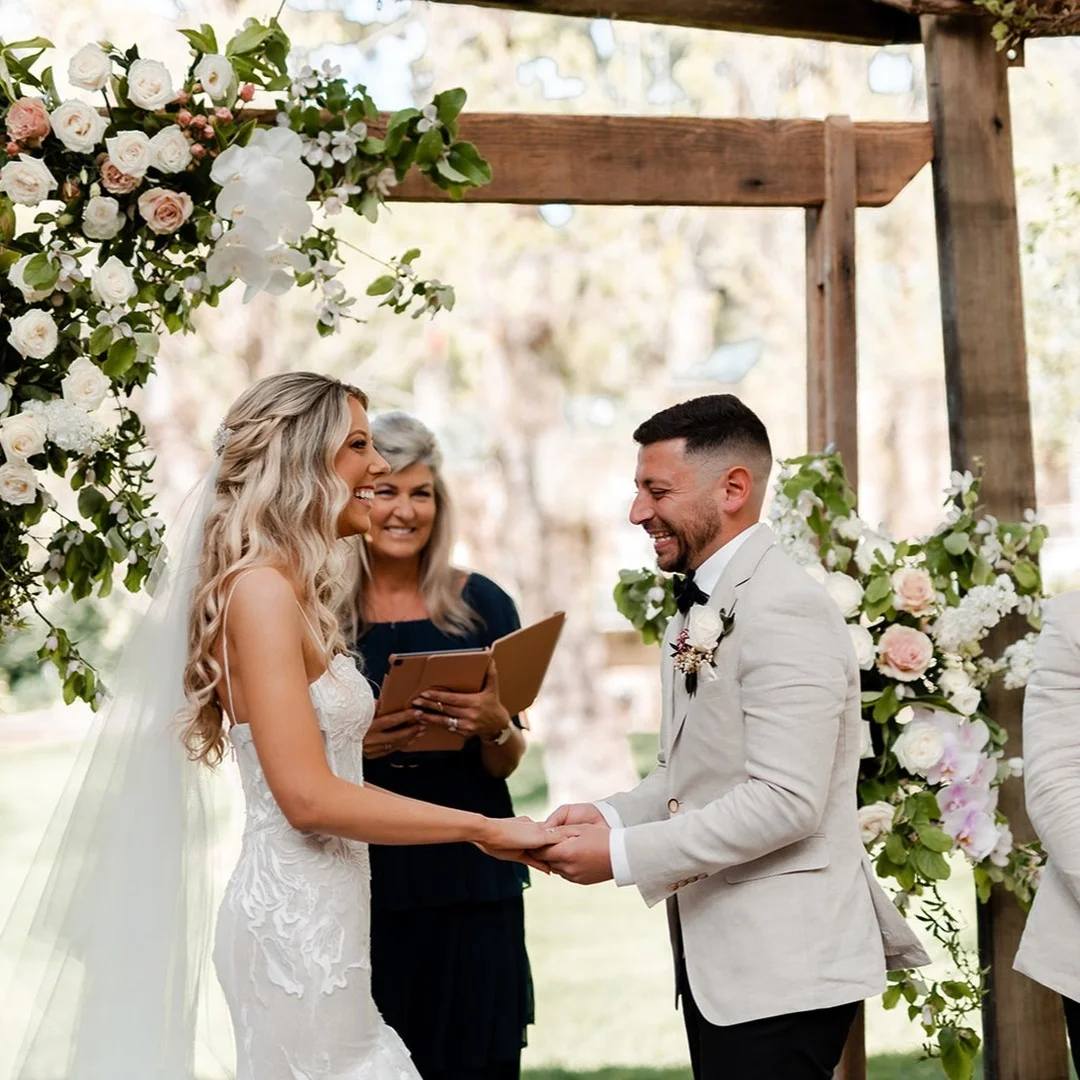 best-marriage-celebrants-South-Australia-Jen-Attard-By-My-Side-Celebrant-photo-Wild-Boho-Weddings