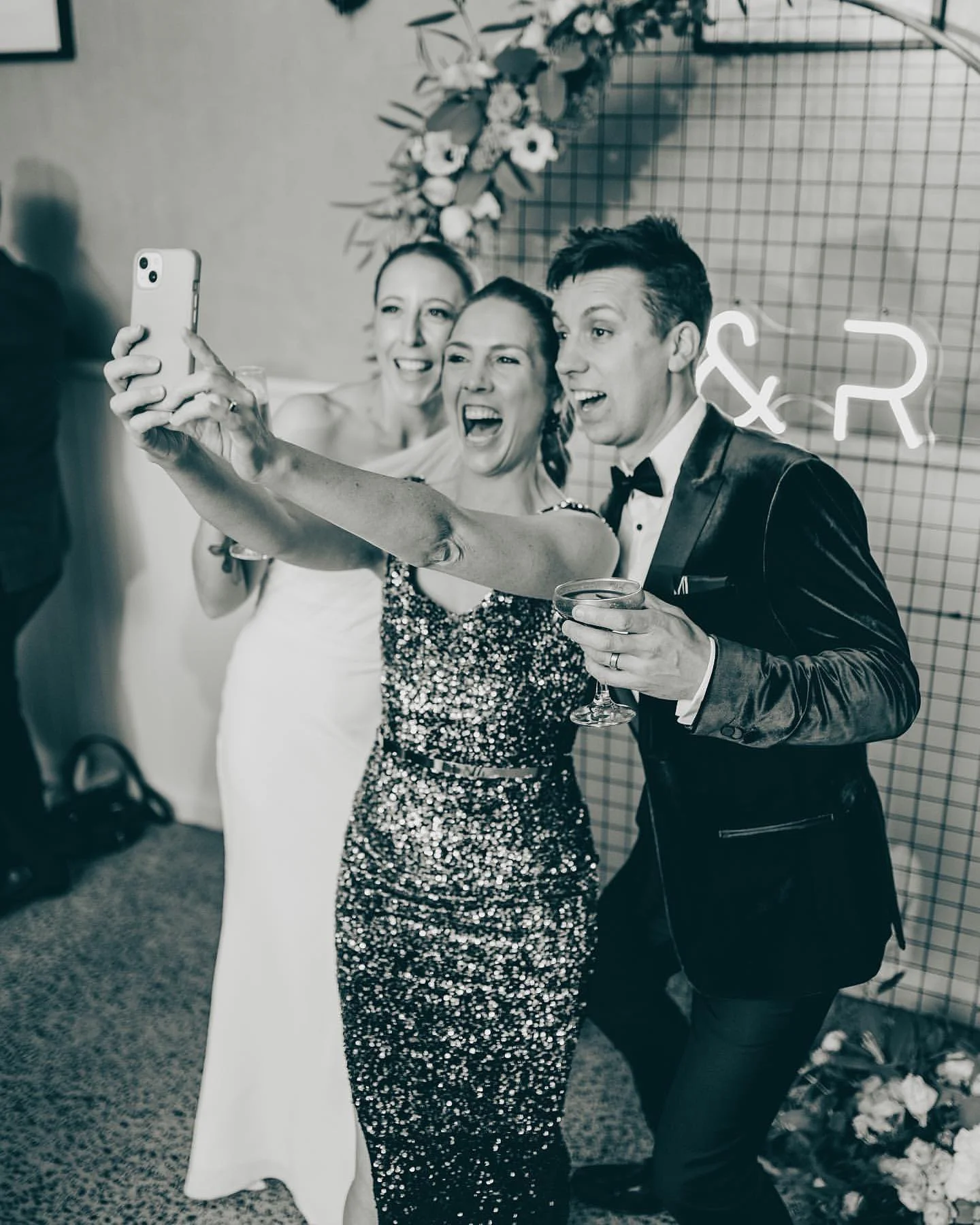 best-marriage-celebrants-South-Australia-Vicky-Flanegan-Marriage-Celebrant-photo-@aurelliaphotography