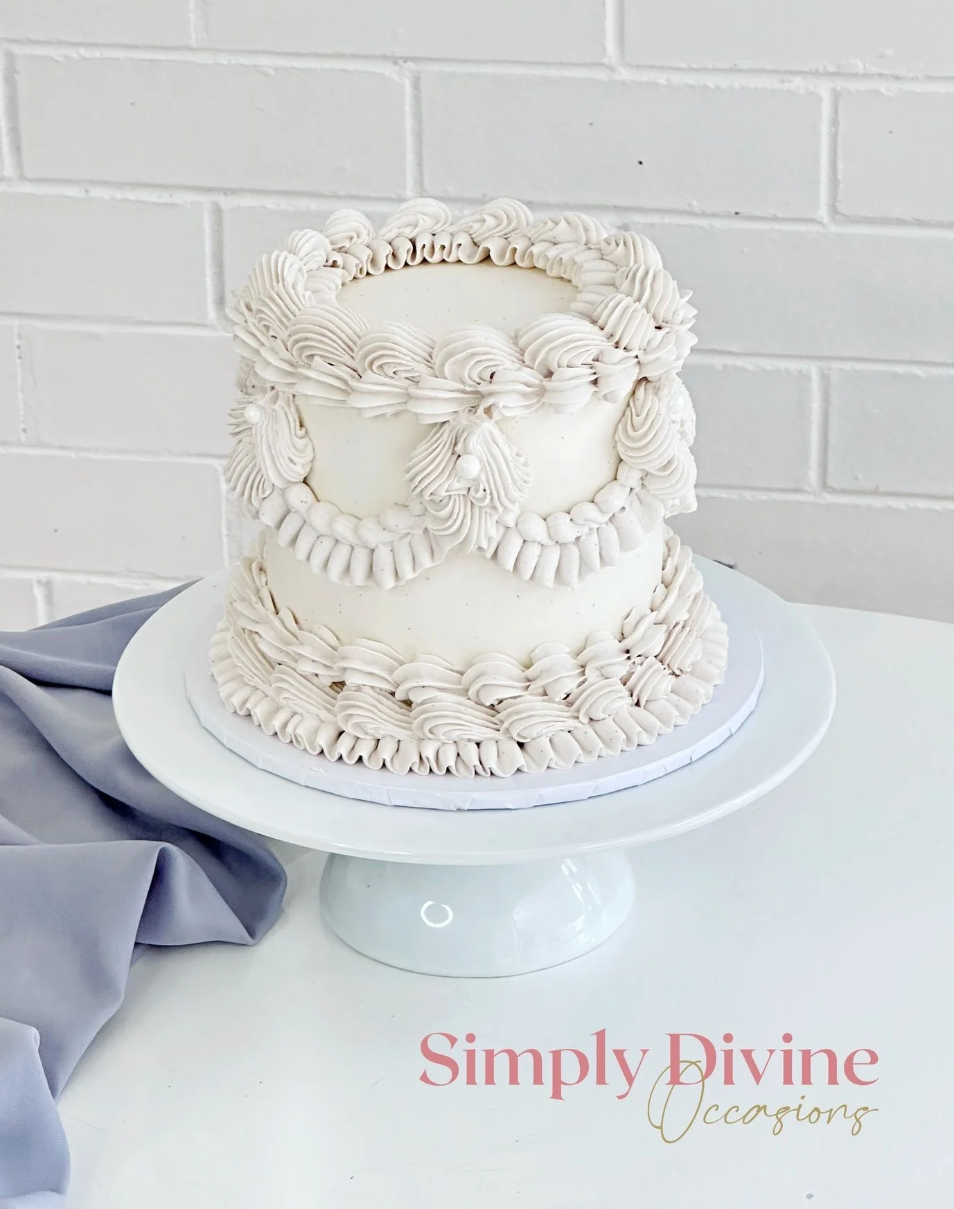best-wedding-cake-designers-queensland-Simply-Divine-Occasions-Brisbane