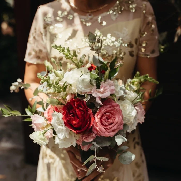 best-wedding-flowers-and-bouquets-queensland-jstems-photo-Black-Ochre-Photography