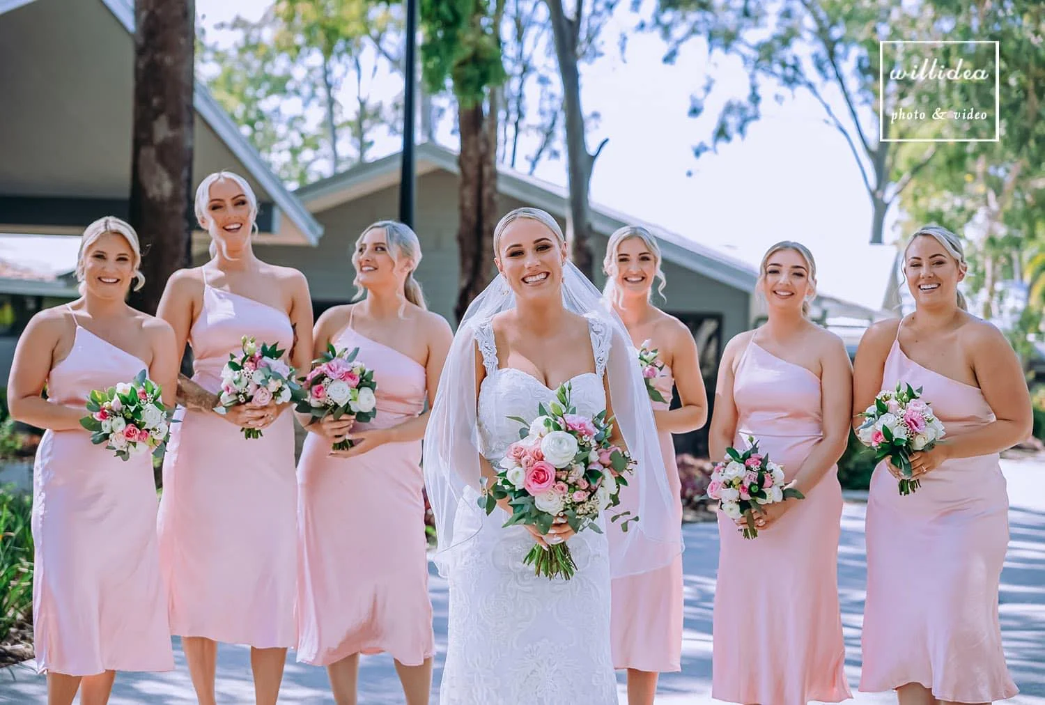 best-wedding-flowers-and-bouquets-queensland-jstems-photo-willidea-photo-and-video