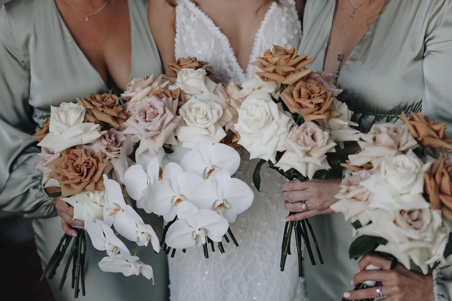 best-wedding-flowers-and-bouquets-queensland-wedding-flowers-by-keren-photo-@aleishaedwardsweddings