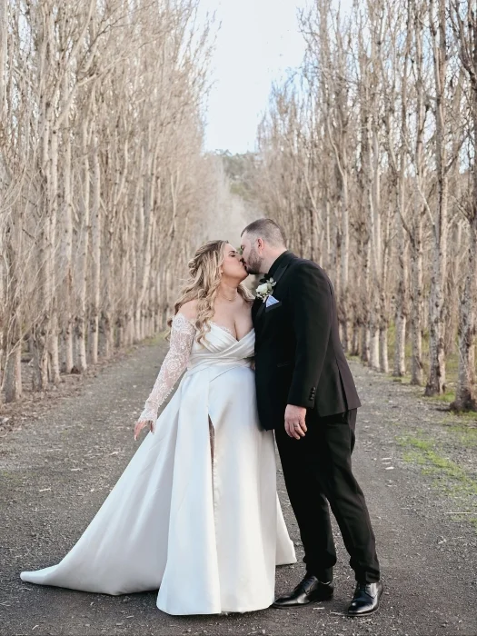 best-wedding-photographer-NSW-2025-Life-Chapters-Photography-Lake-Macquarie