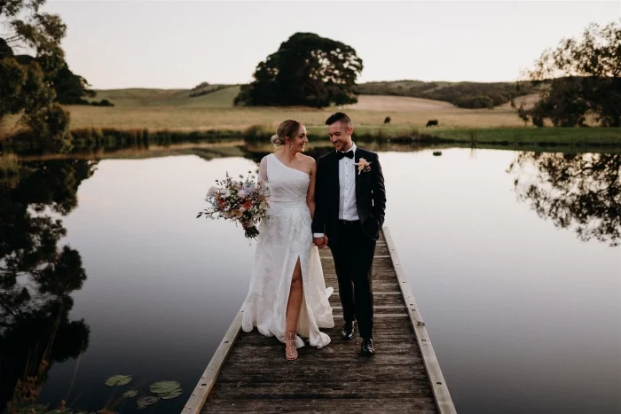 best-wedding-reception-venues-south-australia-Mt-Beare-Station-photo-Of-Love-and-Light