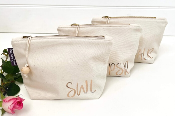 bridesmaids-gifts-ideas-bags-monogrammed-cosmetic-bag-from-Honeysuckle-and-lime