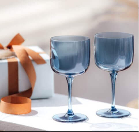 bridesmaids-gifts-ideas-drinkware-Like-Ice-wine-goblets-from-Villeroy-and-Boch
