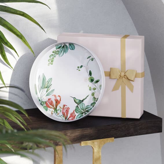 bridesmaids-gifts-ideas-homewares-Avarua-tray-from-Villeroy-and-Boch