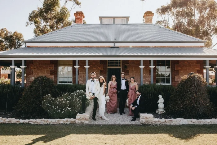 destination-wedding-venues-in-australia-Woodburn-Homestead-Langhorne-Creek-South-Australia-image-Blake-Heywood-Photography