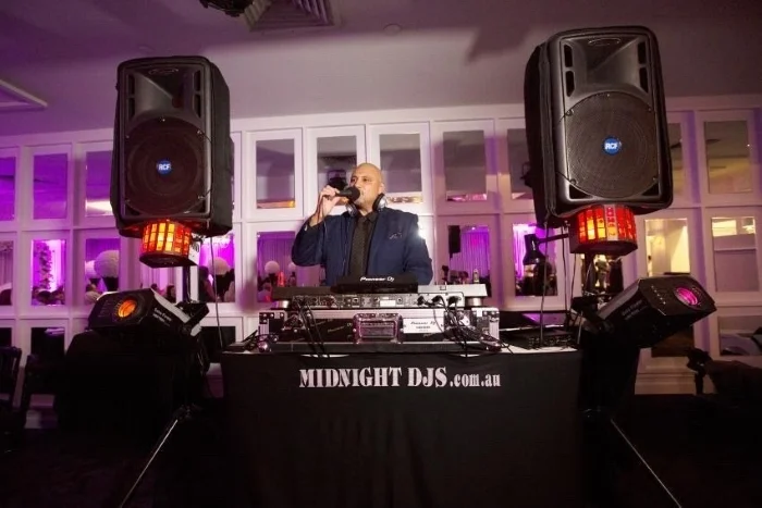 midnight-dj-s-wedding-dj-mc-music-special-effects-photo-booth-hire-melbourne