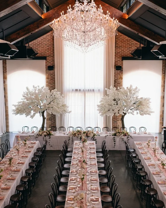 pink-wedding-ideas-inspiration-venue-The-Valley-Estate-photo-@figtreepictures