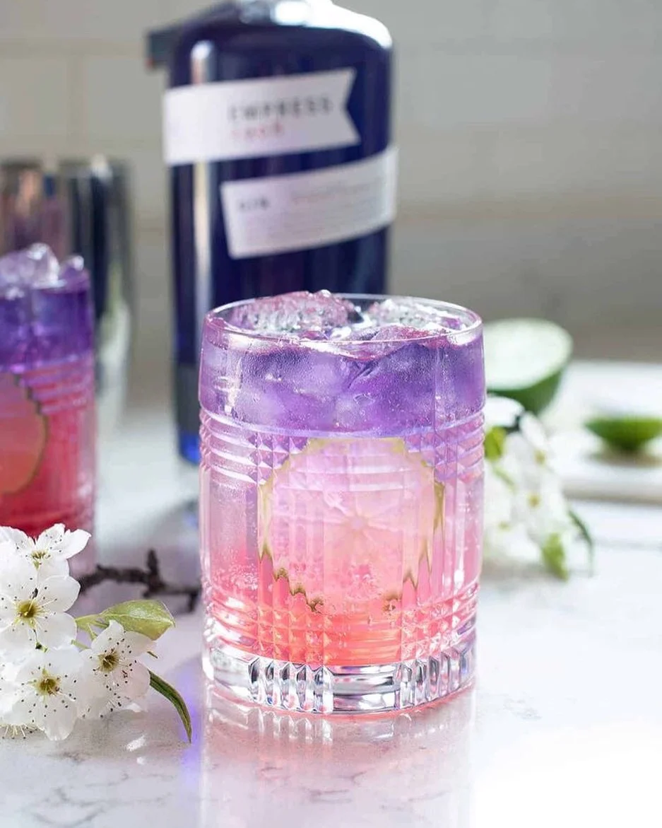 spring-wedding-ideas-cocktails-The-Tipsy-Mare