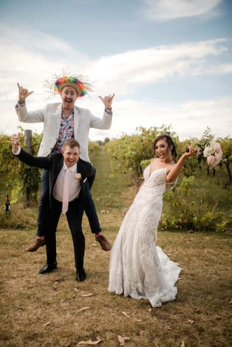 the-colourful-celebrant-wedding-and-marriage-celebrant-newcastle-nsw-photo-Third-Wheelin-Co