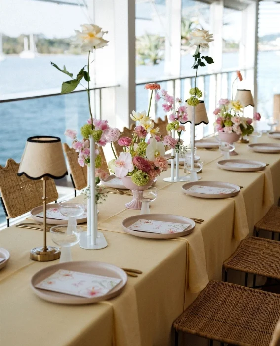 wedding-styling-ideas-Lovebird-Weddings-photo-@estellaphoto