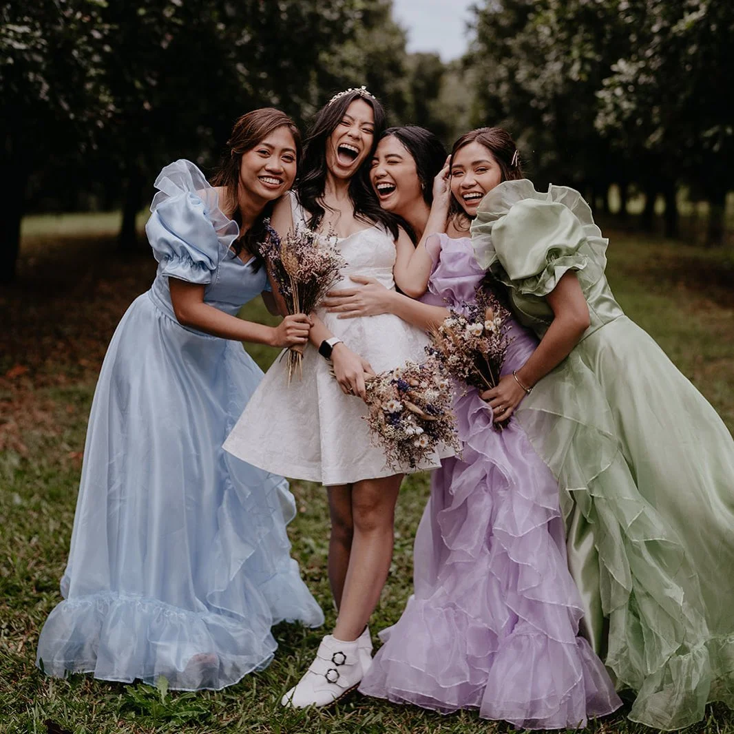 who-pays-for-bridesmaids-dresses-photo-@lauren_joy_photography