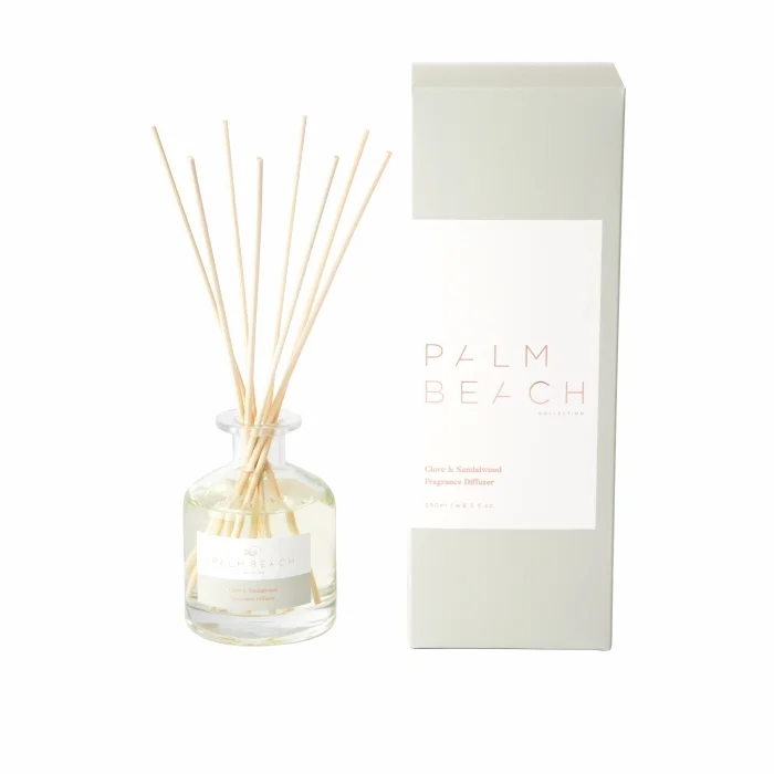 winter-wedding-ideas-and-inspiration-Palm-Beach-Collection-Fragrance-Diffuser