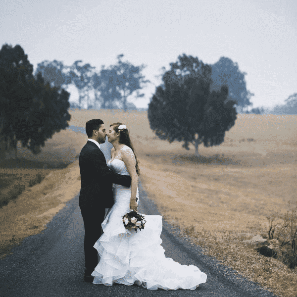 Q&A: Sydney Wedding Photos & Film with Litrato