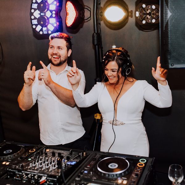 14 of the Best Wedding DJs in New South Wales