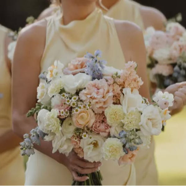 Yellow wedding ideas and inspiration