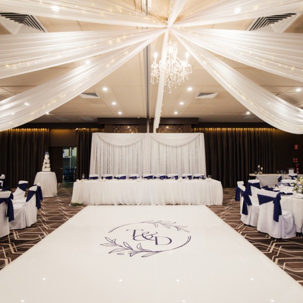 Bridal Table Backdrop