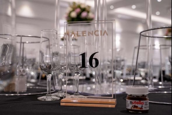 Alencia Table Number