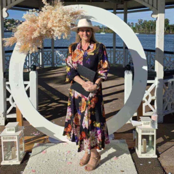 Amanda Jensen Sunshine Coast Celebrant
