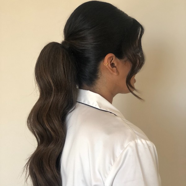 Glam wave ponytail