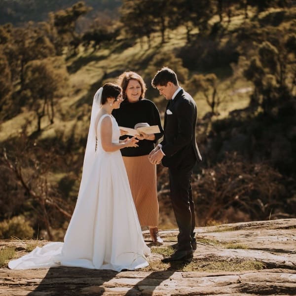 Elopement Perth Hills - Folktales Photography