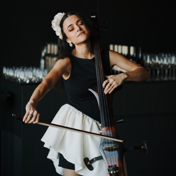 Cello Reception Entertainment at Vue De Monde