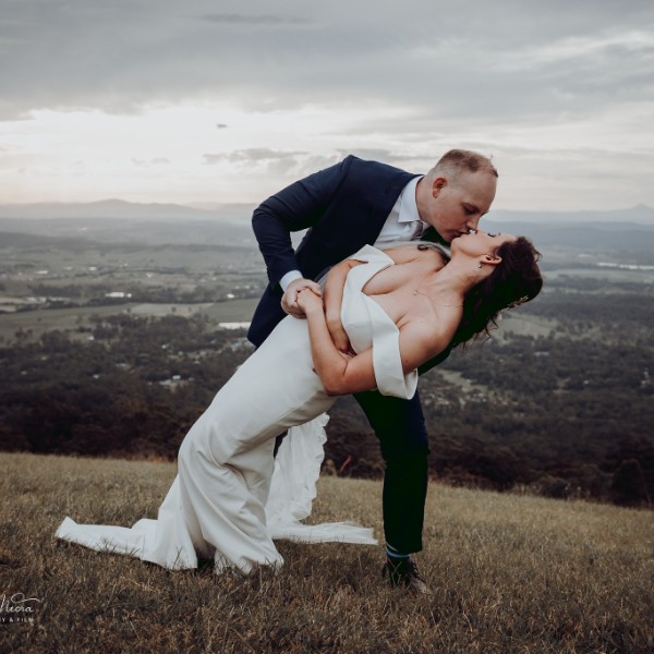 Ben + Brooke // Tamborine Mountain Glades