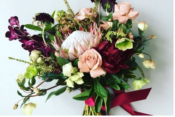 Blush & burgundy bouquet