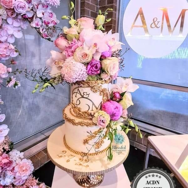 ROYAL FLORAL ELEGANCE