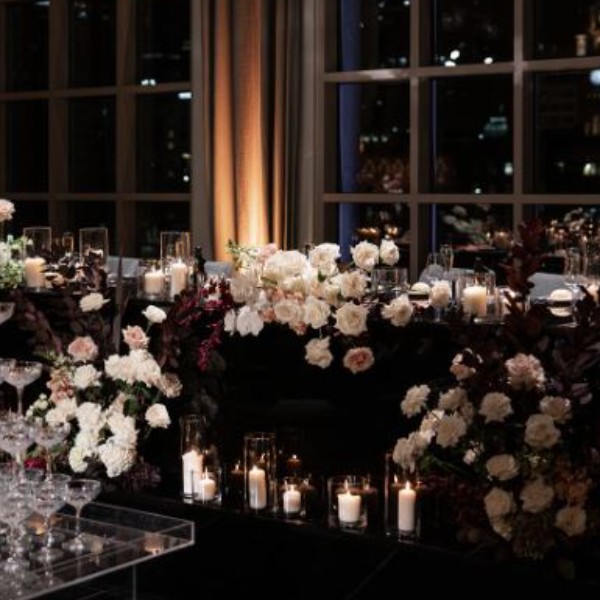 Metropolis Bridal Table