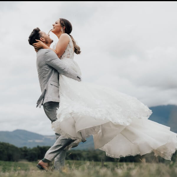 Brittney and Lachlan. Rick Liston Photography.